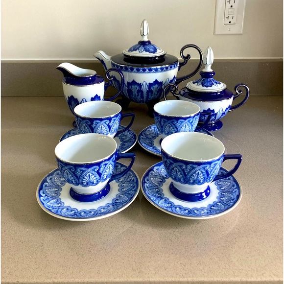 Other Bombay Company Blue And White With Silver Trim Antique Tea Set